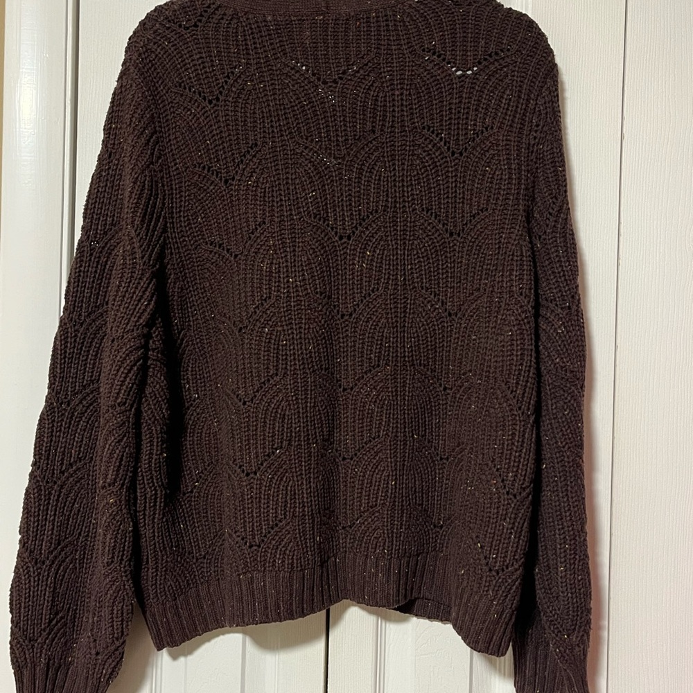 Old navy’s women’s cardigan sweater - Picture 3 of 3
